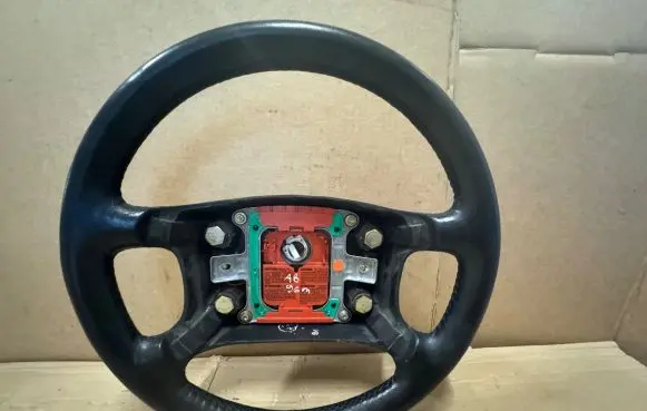 Audi A8 S8 D2 4D Steering wheel