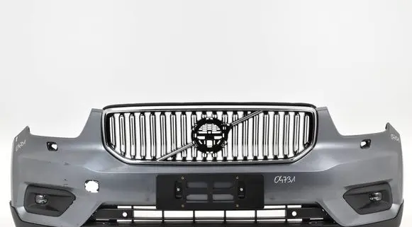 Volvo XC40 Front bumper 31449359