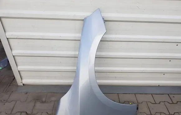 Volvo V60 Fender