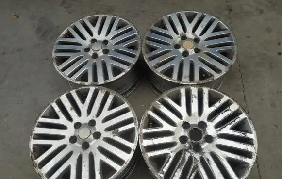 Ford Mondeo MK IV Original wheel cap 7S7J-1007-DB
