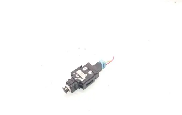 Volvo V70 Brake pedal sensor switch 8622064