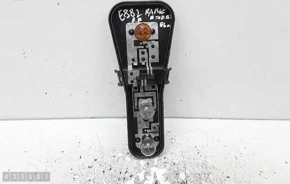 Land Rover Range Rover L322 Tail light bulb cover holder