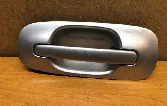 Subaru Impreza II Rear door exterior handle
