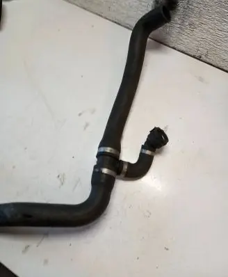 Volvo V40 Engine coolant pipe/hose 31319307