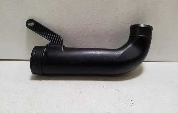 Audi TT TTS Mk2 Turbo air intake inlet pipe/hose 06J129656 06J129654