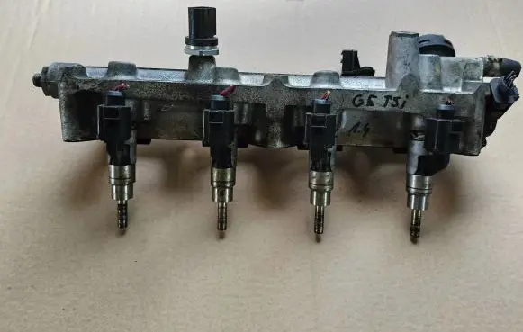 Volkswagen Golf V Intake manifold