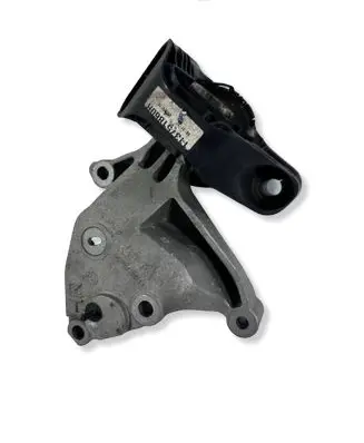 Renault Megane IV Engine mount bracket 112327345R