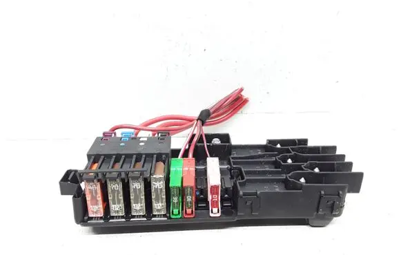 Mercedes-Benz ML W164 Fuse module 2115452601 E0000031