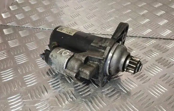 Volkswagen Golf VI Starter motor 02Z911024H 0001153007