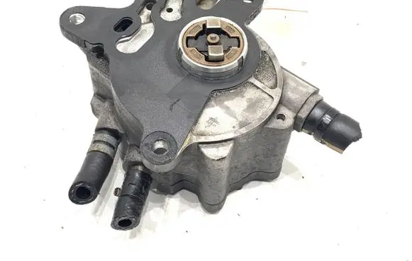 Volkswagen Touran I Vacuum pump 03G145209