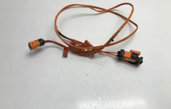 Tesla Model Y Positive wiring loom 110900405G