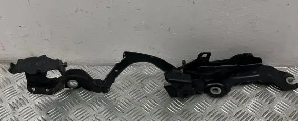 BMW 2 F46 Engine bonnet/hood hinges 7300522