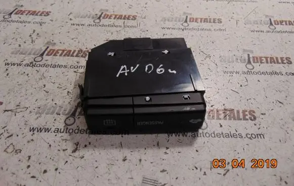 Toyota Avensis T250 Windscreen/window heater switch 8479005110