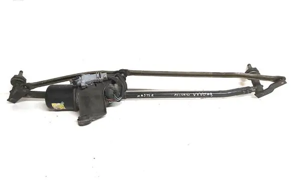 Renault Master II Front wiper linkage and motor