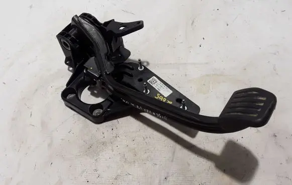 Land Rover Discovery Sport Brake pedal GJ3220094BA