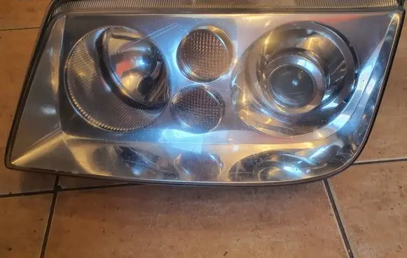 Volkswagen Bora Headlight/headlamp 1J5941015AM 0301162271