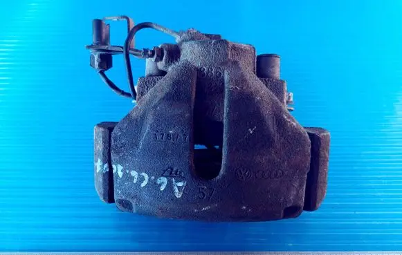 Audi A4 S4 B6 8E 8H Front brake caliper 886 17877