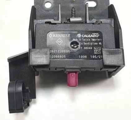 Dacia Sandero Antenna control unit 282122683R