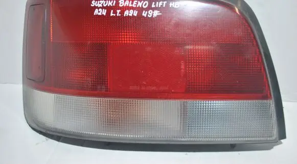 Suzuki Baleno EG Tailgate rear/tail lights