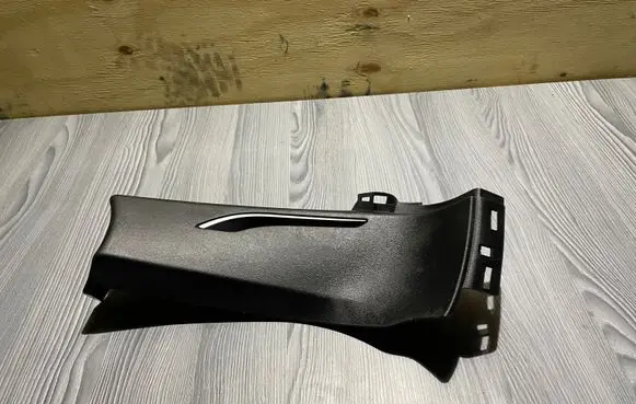 Tesla Model S (C) pillar trim 102473200C