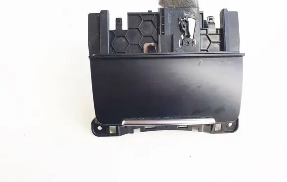 Car ashtray