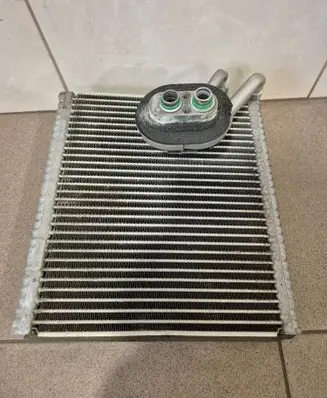 KIA Ceed Air conditioning (A/C) radiator (interior) 