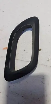 Peugeot 3008 I Rear door handle cover 9682517780