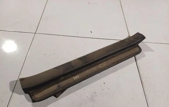 Toyota Avensis T250 Front sill trim cover 6791405040 67914-05040