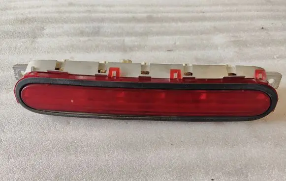 Toyota Corolla Verso AR10 Third/center stoplight 815700F011