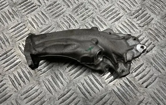 Mercedes-Benz E W212 EGR valve cooler bracket A6511402108