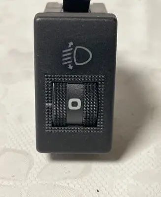 Audi A4 S4 B5 8D Headlight level height control switch 8D0941301 1095 PA66GF30