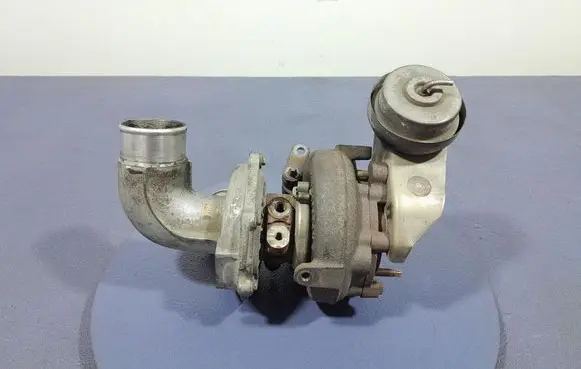 Toyota Avensis T270 Turbo system vacuum part 172010R070