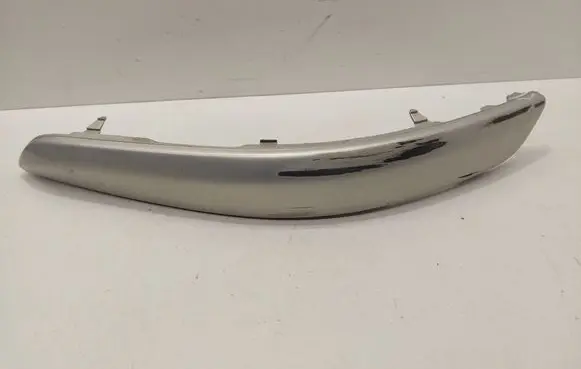 Volkswagen Touran I Front bumper splitter molding 1T0807717B