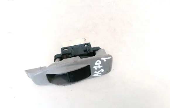 Mazda Premacy Electric window control switch 3582X01 358-2X01