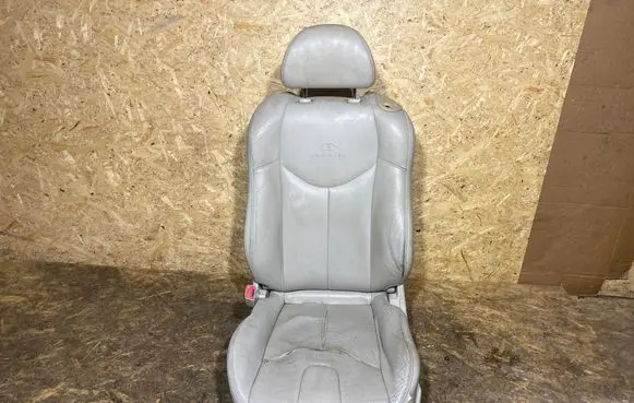 Infiniti G37 Front driver seat 