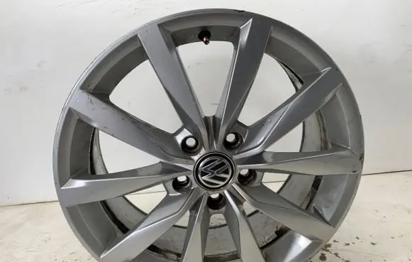 Volkswagen Golf VII R17 alloy rim 