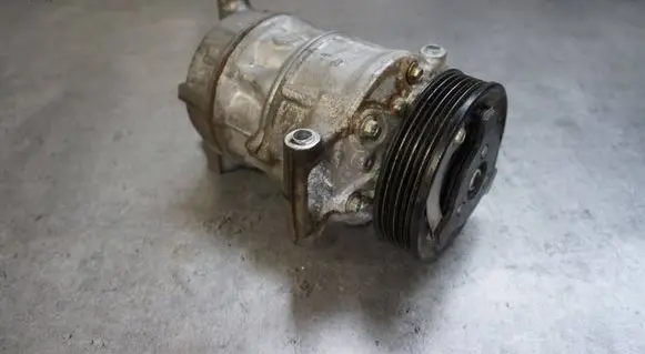 Skoda Yeti (5L) Air conditioning (A/C) compressor (pump) 5K0820803G