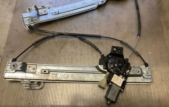 Front door window regulator with motor