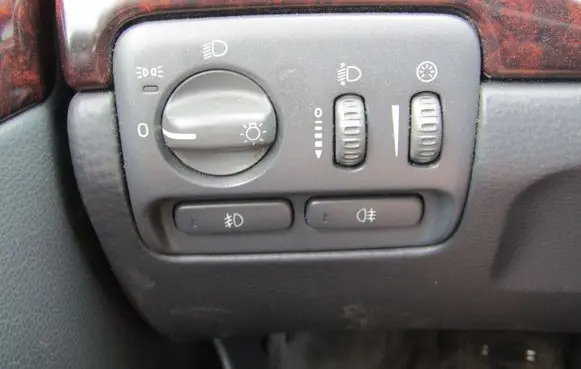 Volvo S80 Light switch 