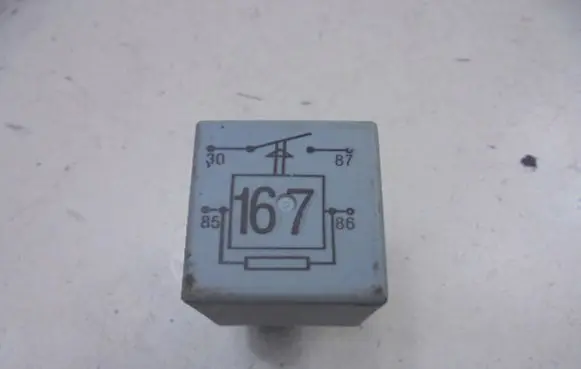 Skoda Superb B5 (3U) Other relay 191906383C