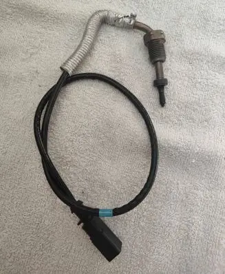 Audi Q3 8U Exhaust gas temperature sensor 04L906088DT