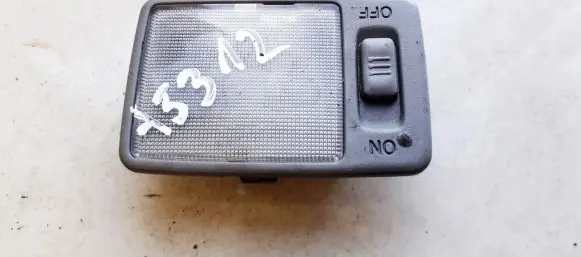Toyota Prius (XW20) Rear seat light USE