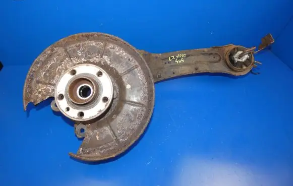 Volvo XC60 Stub axle 