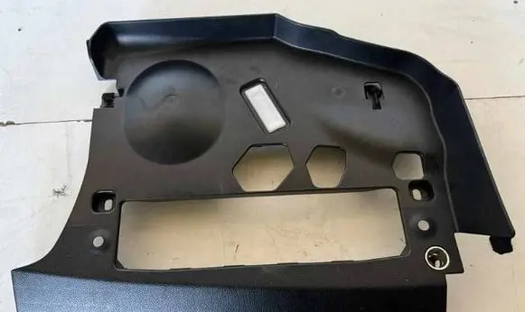 BMW 3 F30 F35 F31 Dashboard lower bottom trim panel 9218558