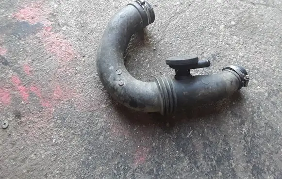 Renault Clio II Intercooler hose/pipe 8200143788