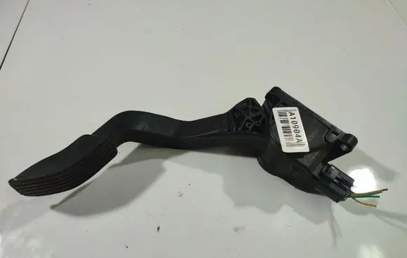 Citroen C4 I Accelerator throttle pedal 0280755041