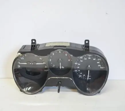 Seat Altea XL Speedometer (instrument cluster) 5P0920902E