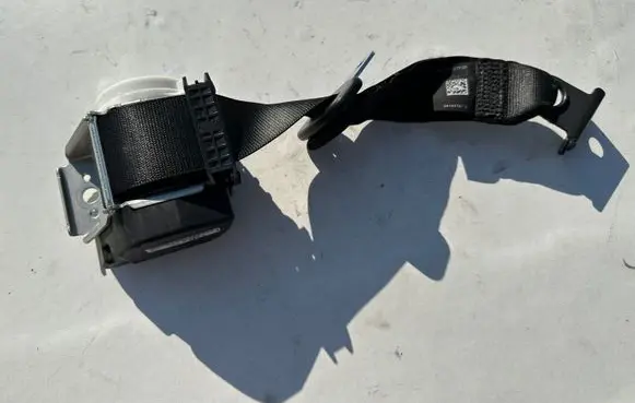 BMW 2 F45 Rear seatbelt 7313377 34141727E