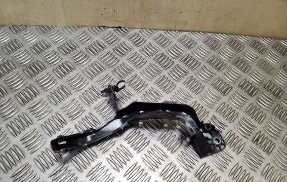 Volvo XC90 Other engine bay part 32200170