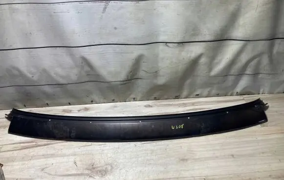 Mercedes-Benz CLK A208 C208 Windshield trim